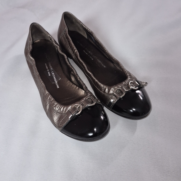Attilio Giusti Leombruni Metallic and Black Flats